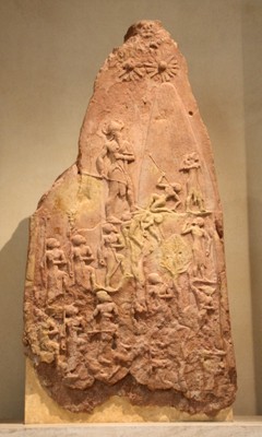  Stèle de victoire de Narâm-Sîn 
Sb 4